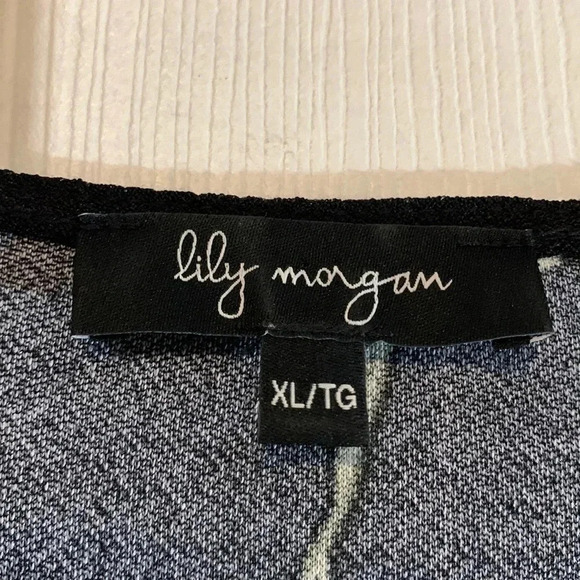 Black floral XL - Picture 3 of 10